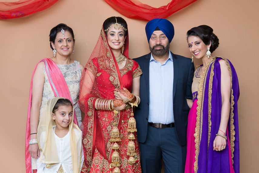 Female Asian Wedding Photographer for Sikh Wedding Ceremony